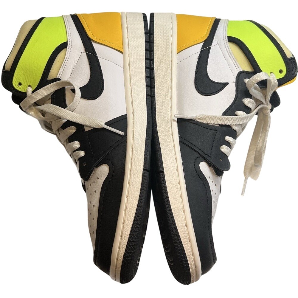 Nike Air Jordan 1 Retro High OG Volt Gold 555088-118 Mens Sneakers White Black - Picture 5 of 8